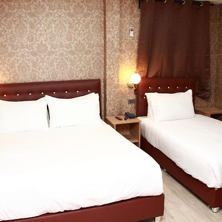 Harrys Suite Hotel Бангкок Екстер'єр фото