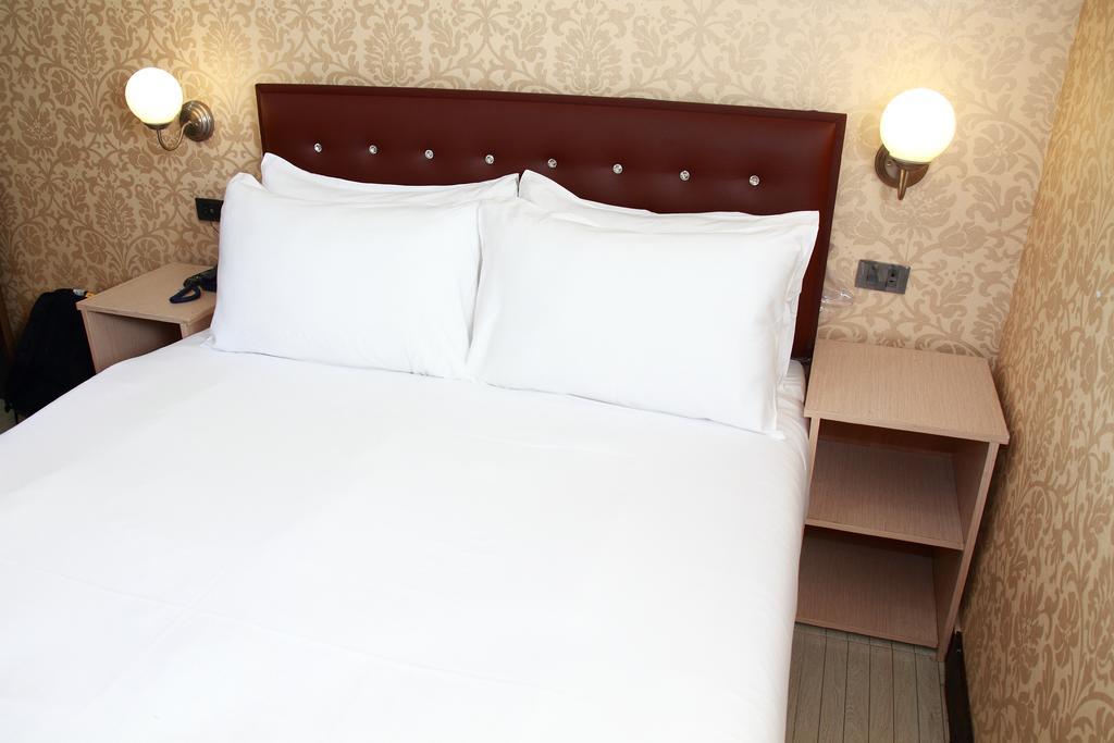 Harrys Suite Hotel Бангкок Екстер'єр фото